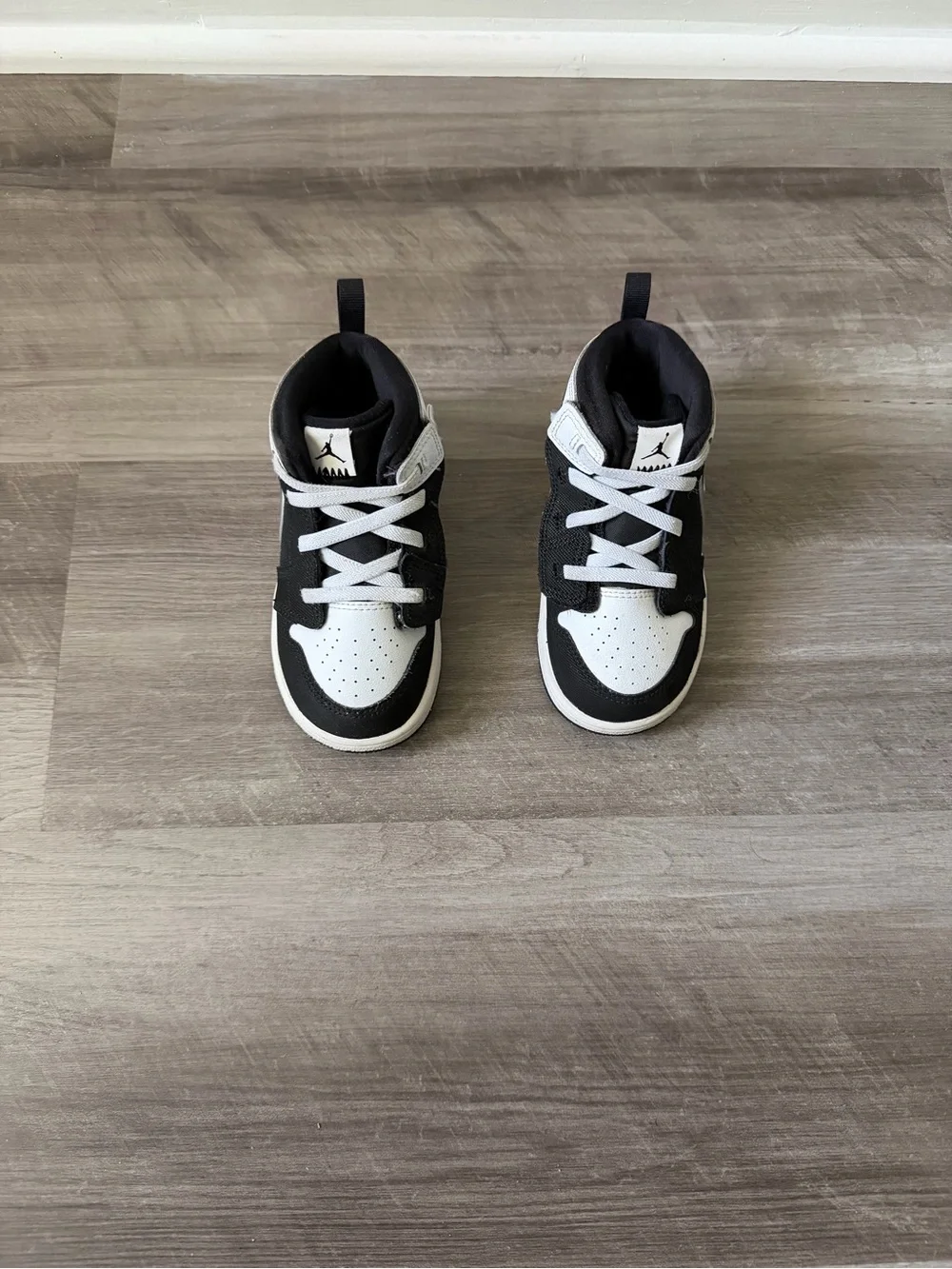 Air Jordan 1 Mid RM EasyOn size 9c